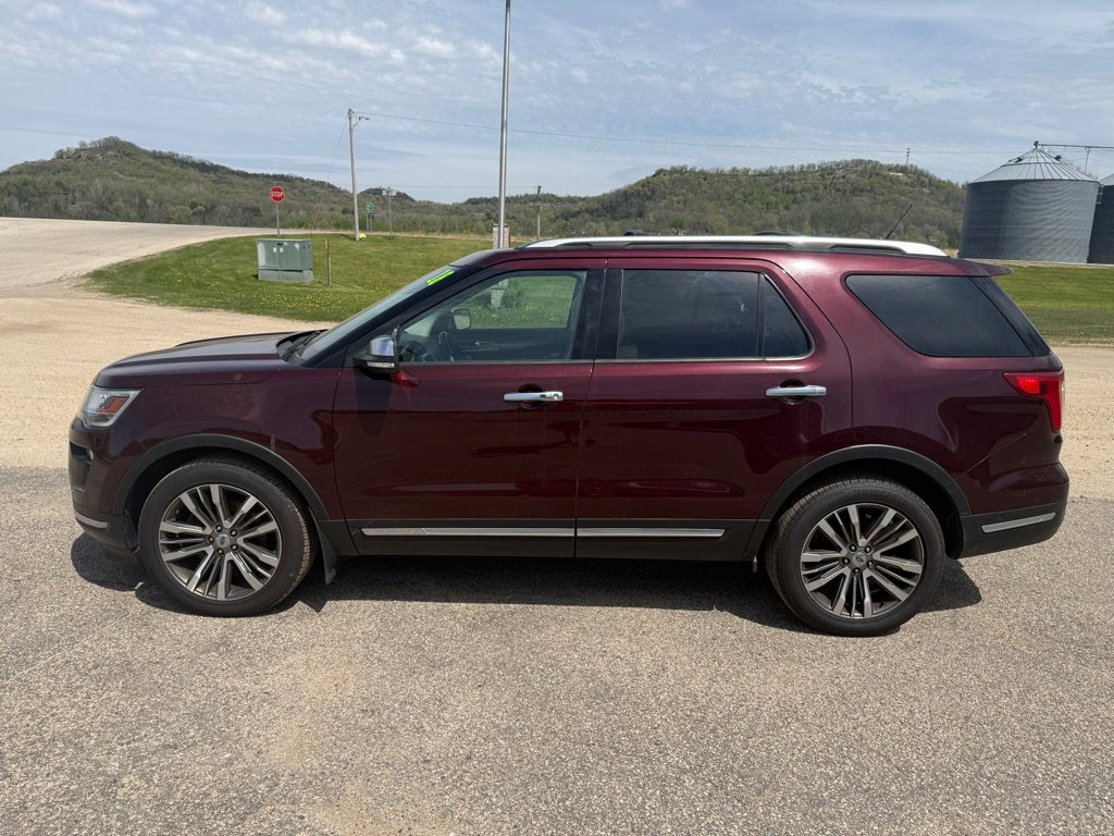 Used 2018 Ford Explorer Platinum AWD/4WD image 9