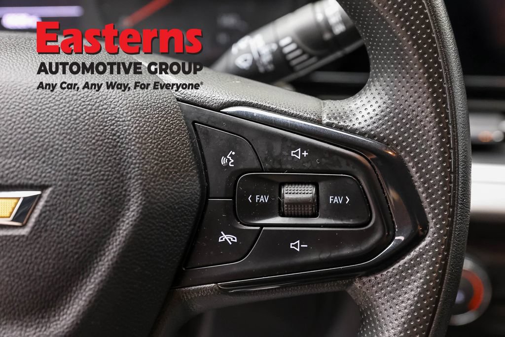 Used 2024 Chevrolet Trax LS w/ Driver Confidence Package FWD image 16