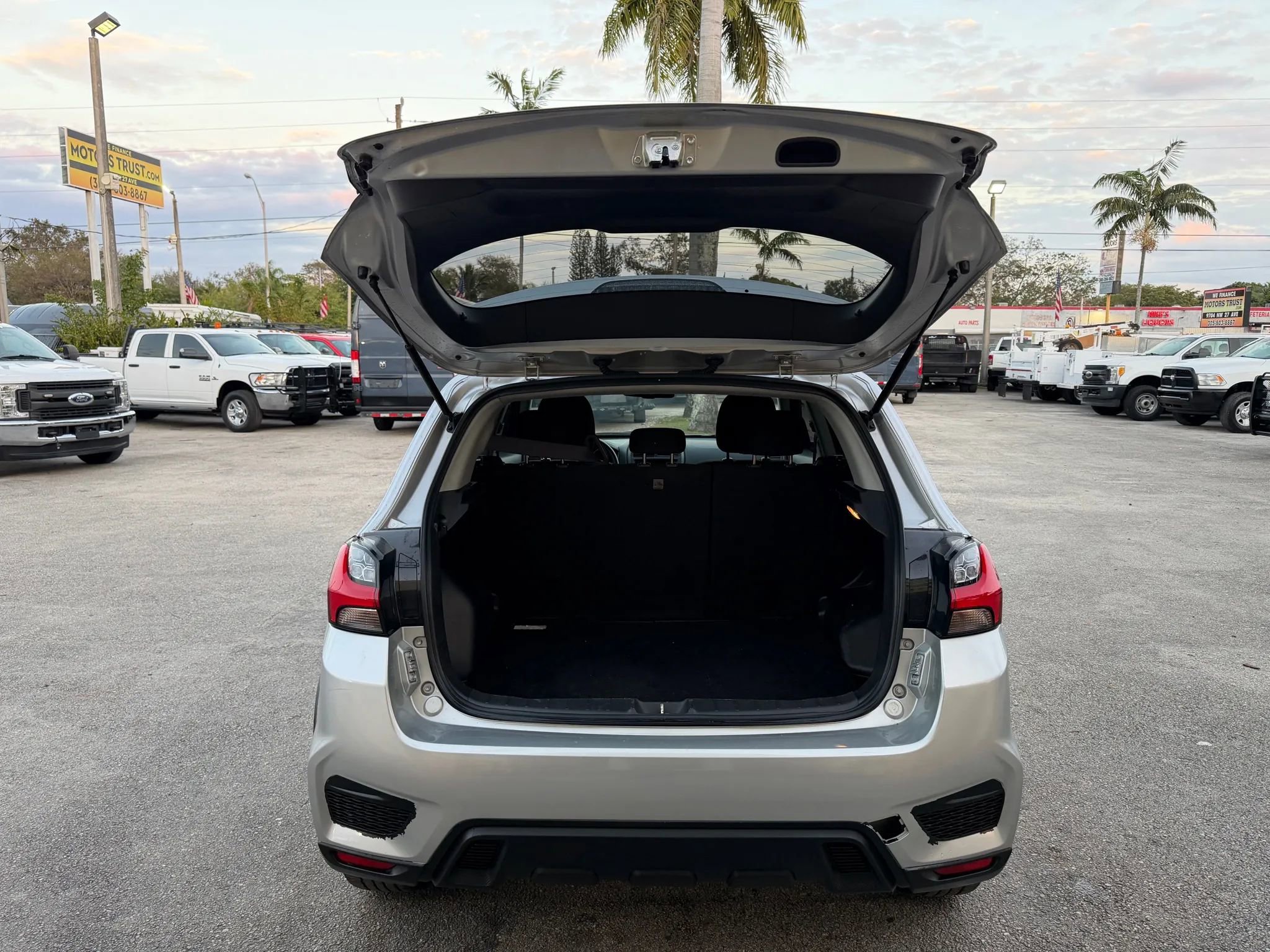 Used 2021 Mitsubishi Outlander Sport FWD image 5