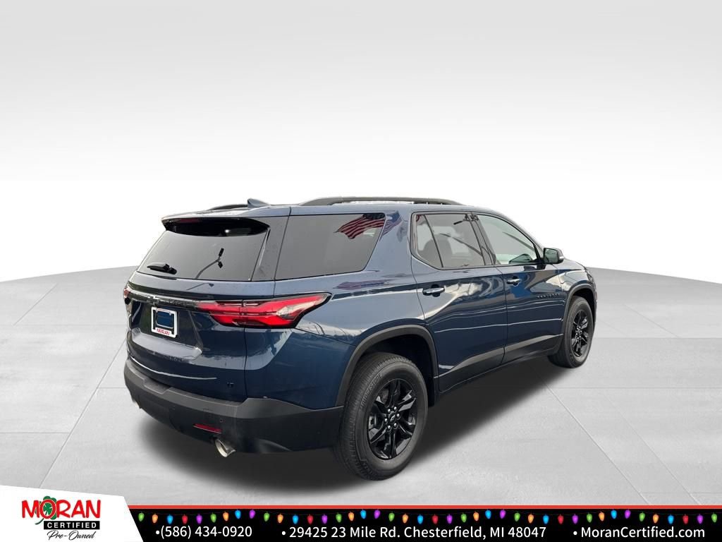 Used 2023 Chevrolet Traverse LT w/ Midnight/Sport Edition image 5