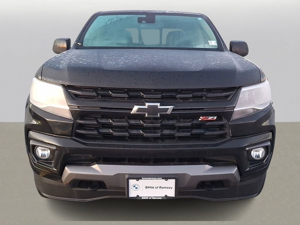 Used 2021 Chevrolet Colorado Z71 w/ Z71 Midnight Edition image 2