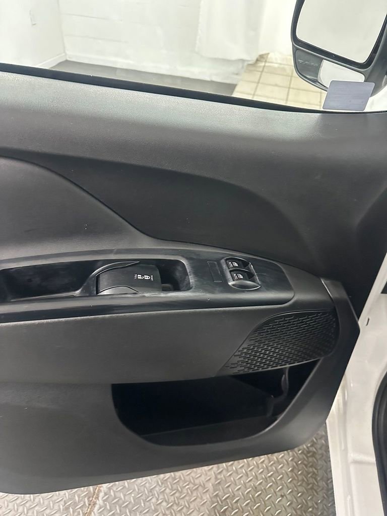 Used 2018 RAM ProMaster City Tradesman image 9