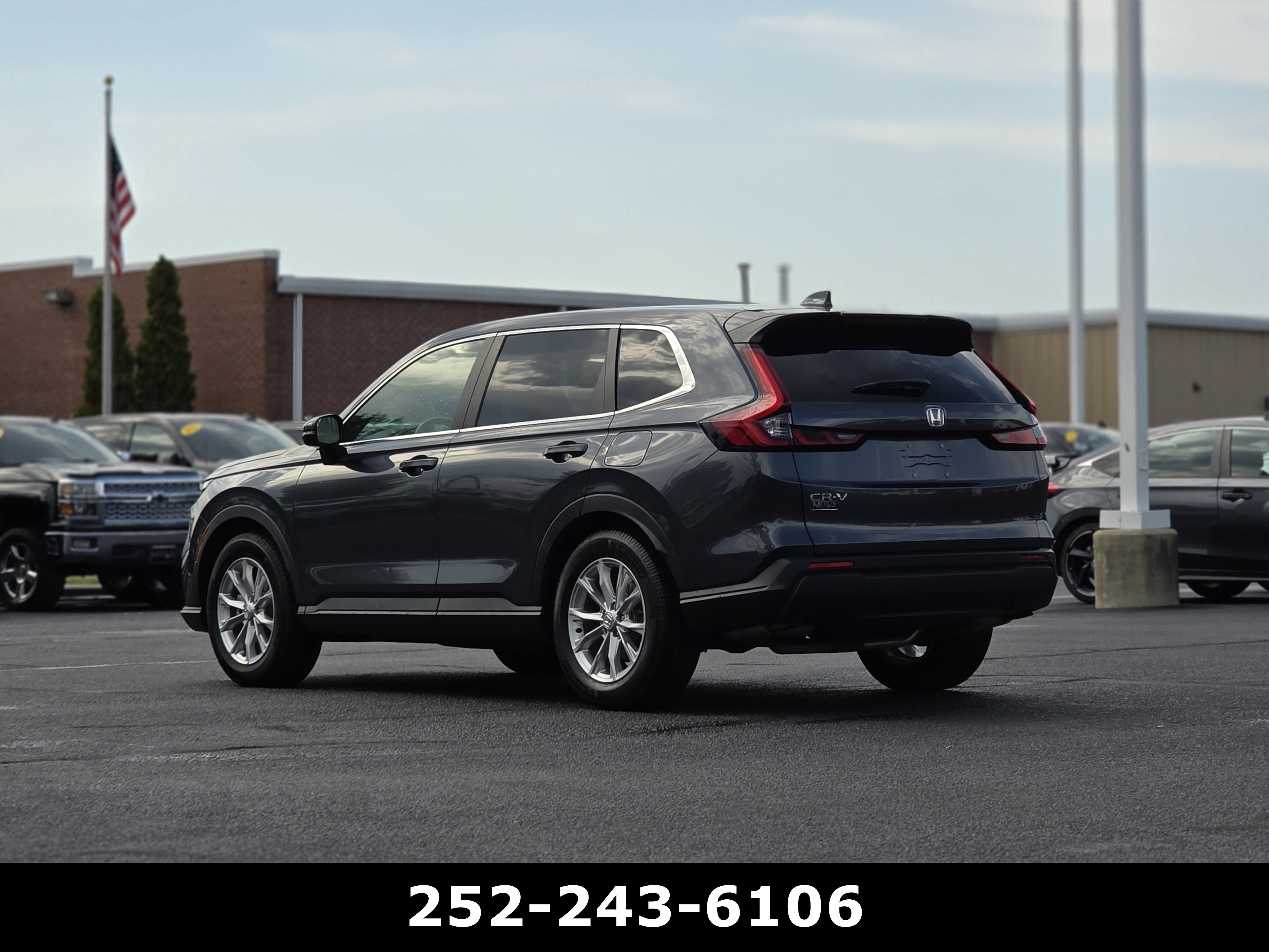 Used 2024 Honda CR-V EX-L image 5