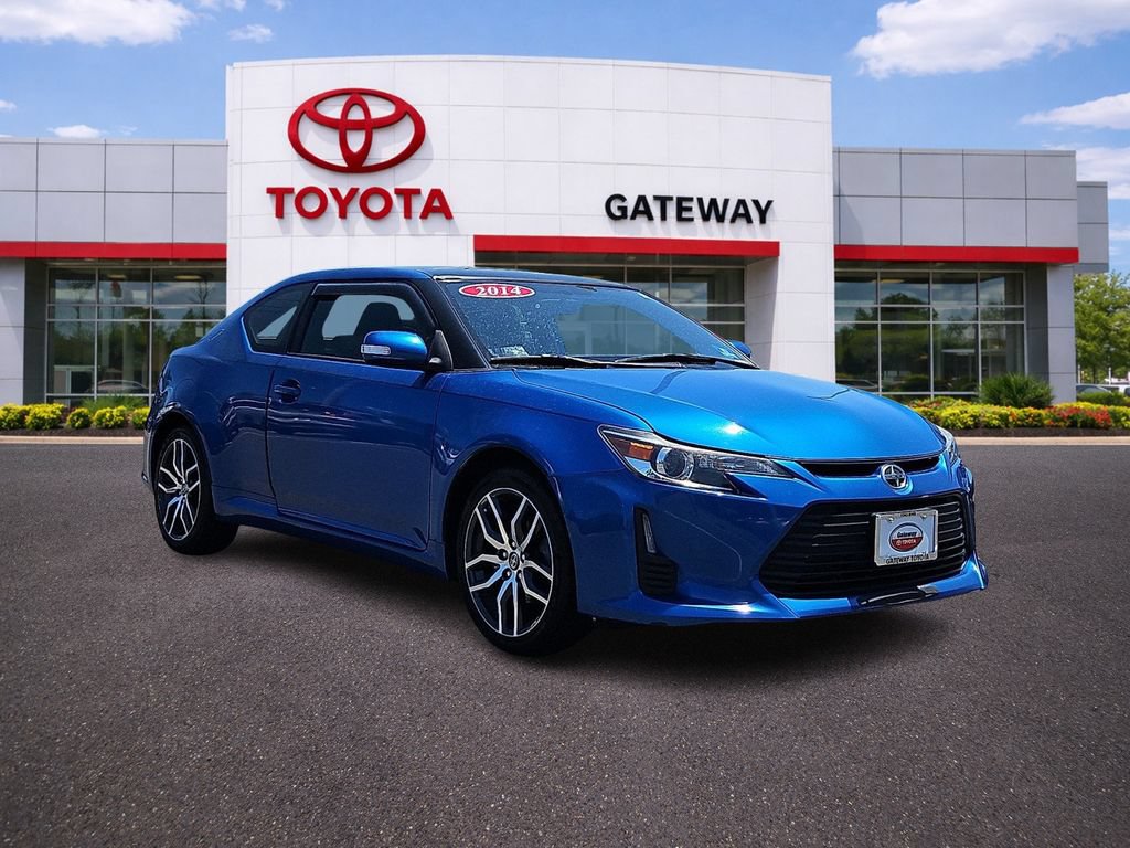 Used 2014 Scion tC FWD image 3