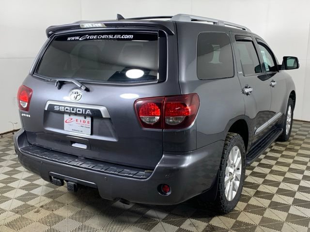 Used 2020 Toyota Sequoia Platinum AWD/4WD image 16