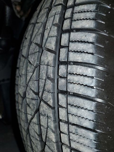 Used 2010 Ford Explorer Eddie Bauer image 29