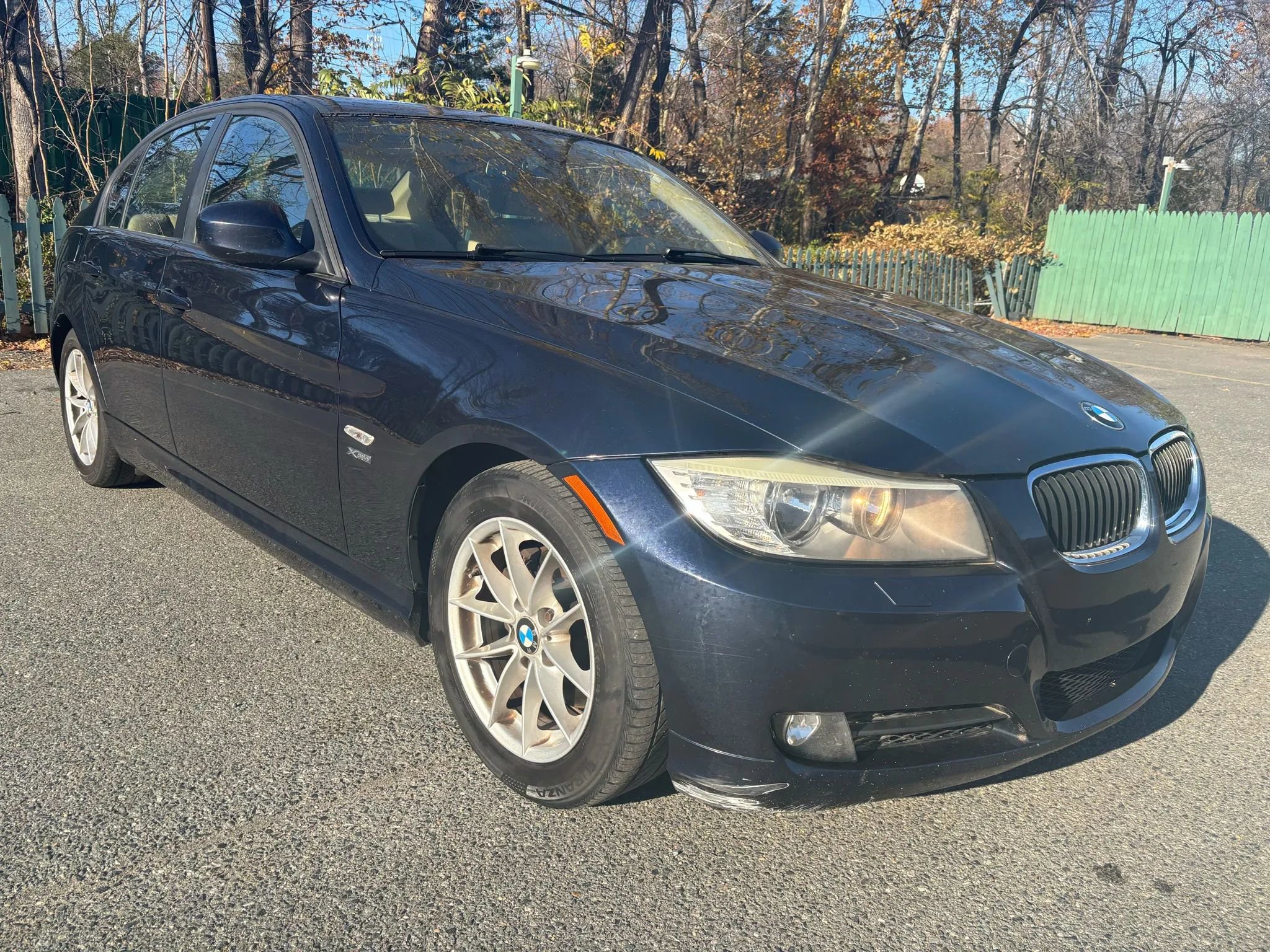 Used 2010 BMW 328i xDrive Sedan image 3