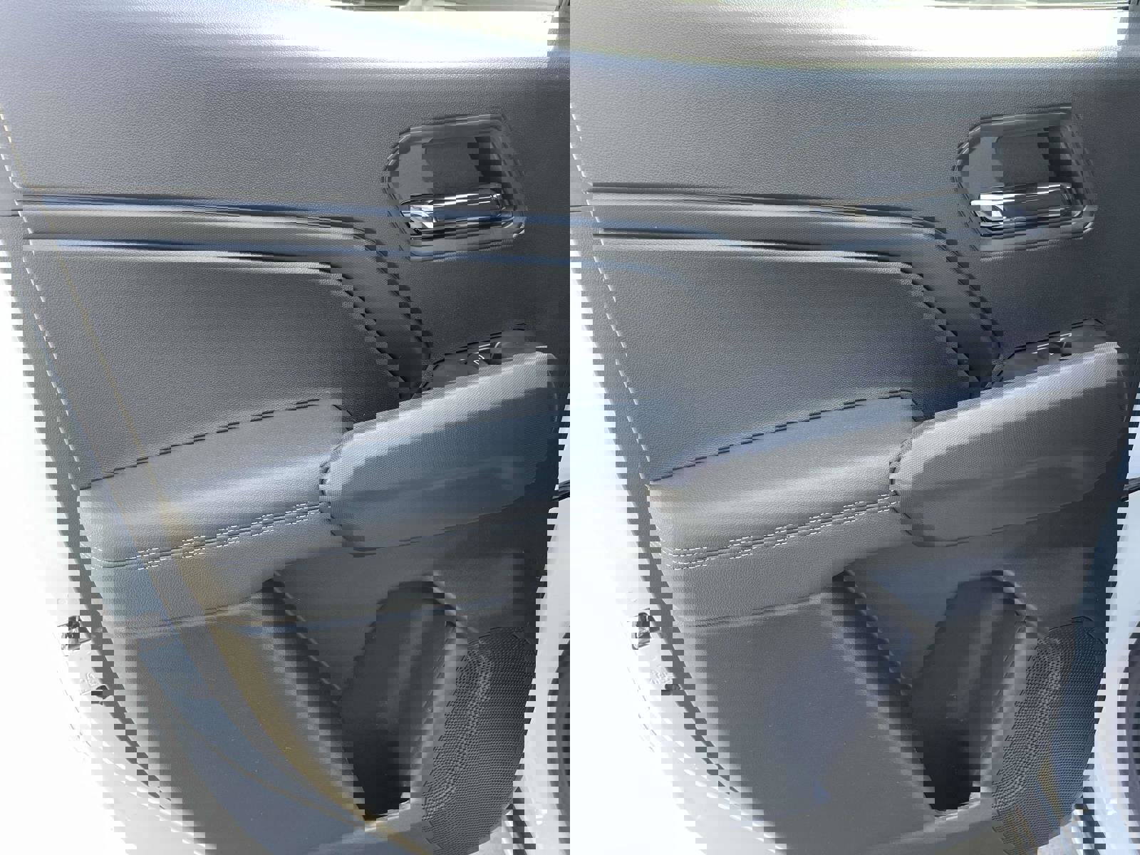 New 2026 GMC Canyon Elevation image 17