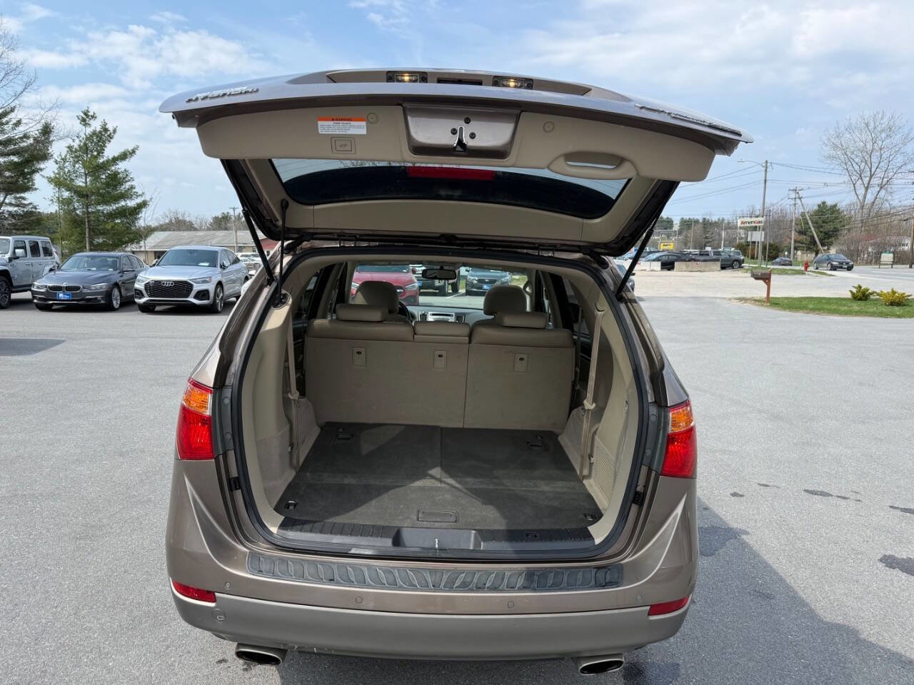 Used 2011 Hyundai Veracruz Limited AWD/4WD image 12