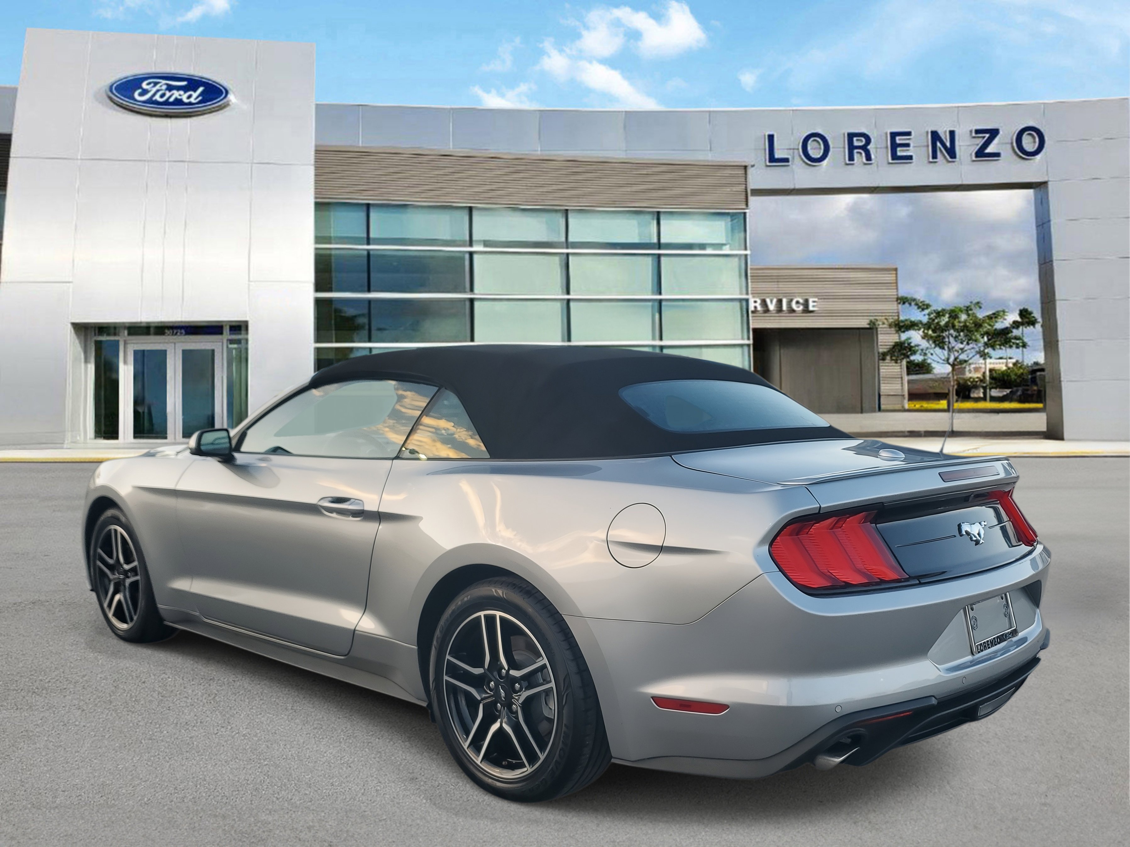 Used 2023 Ford Mustang Premium image 8