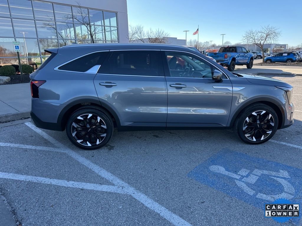 Used 2025 Kia Sorento SX FWD image 34