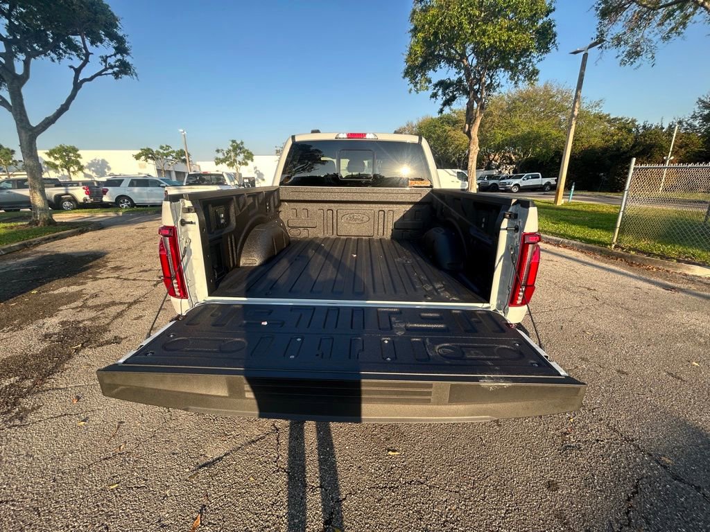 New 2026 Ford F150 Lariat w/ Equipment Group 502A High image 32