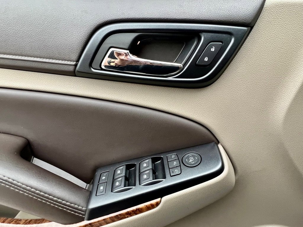 Used 2015 Chevrolet Tahoe LTZ image 34