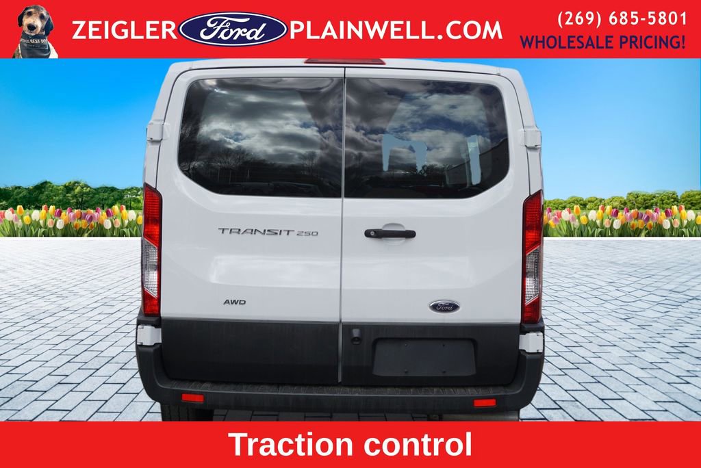 Used 2024 Ford Transit 250 Low Roof AWD w/ Exterior Upgrade Package image 4