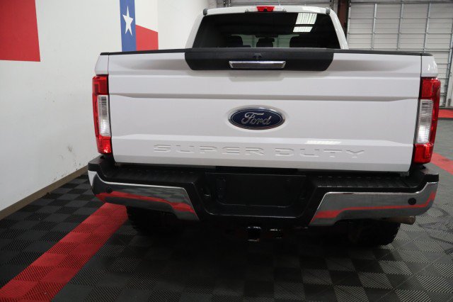 Used 2019 Ford F250 XLT w/ XLT Premium Package AWD/4WD image 21