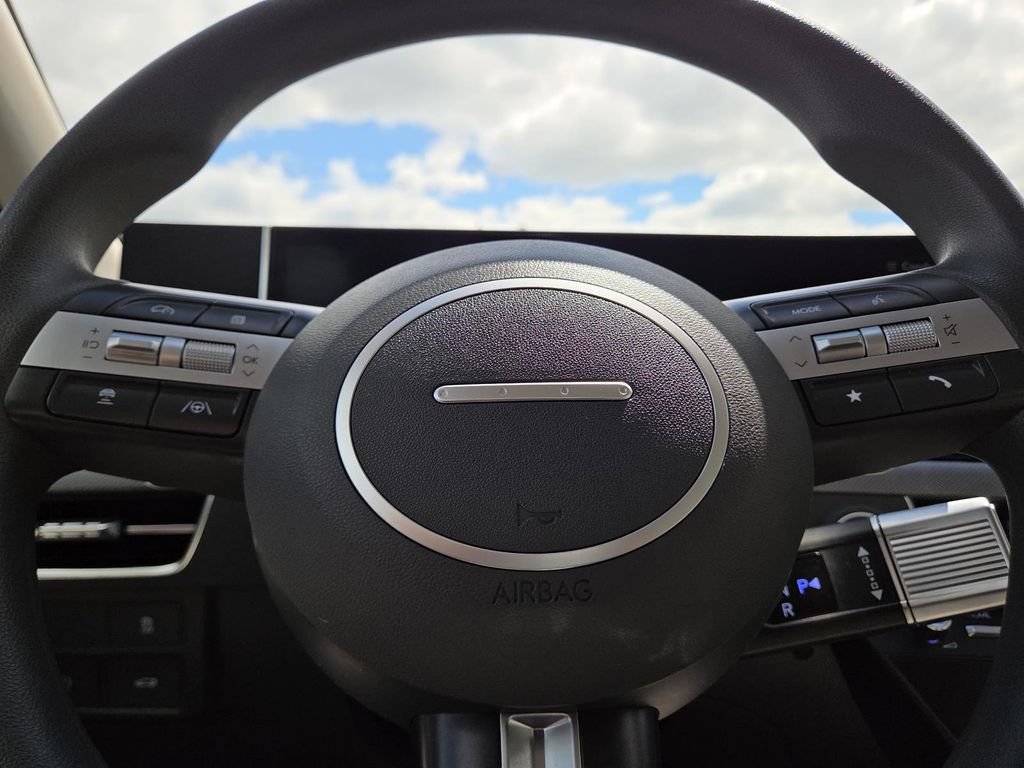 Used 2025 Hyundai Sonata SEL FWD image 24