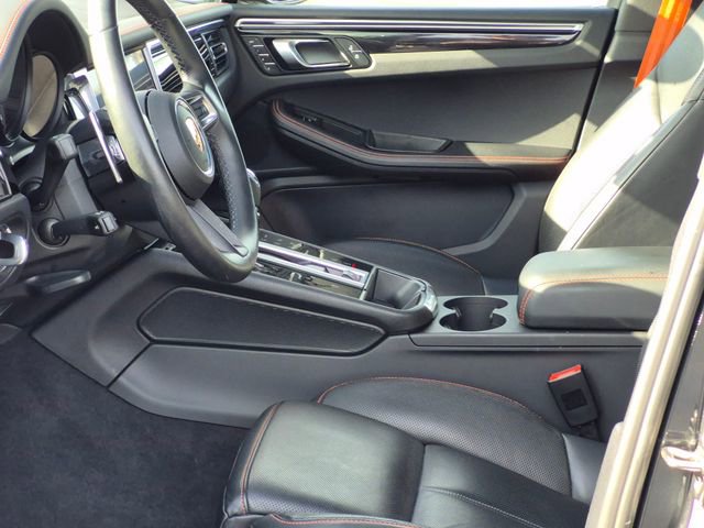 Used 2024 Porsche Macan S image 16
