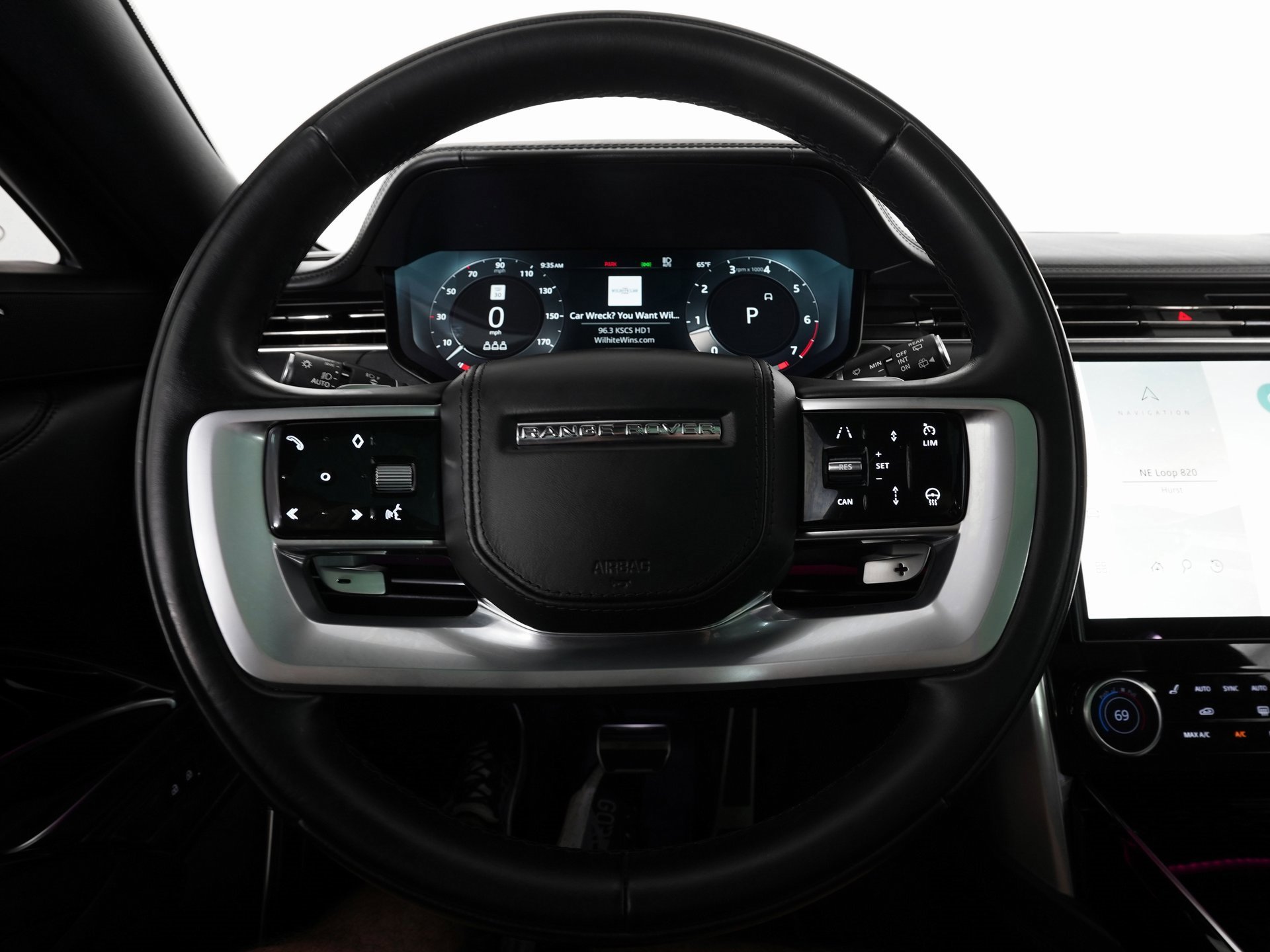 Used 2023 Land Rover Range Rover SE image 14