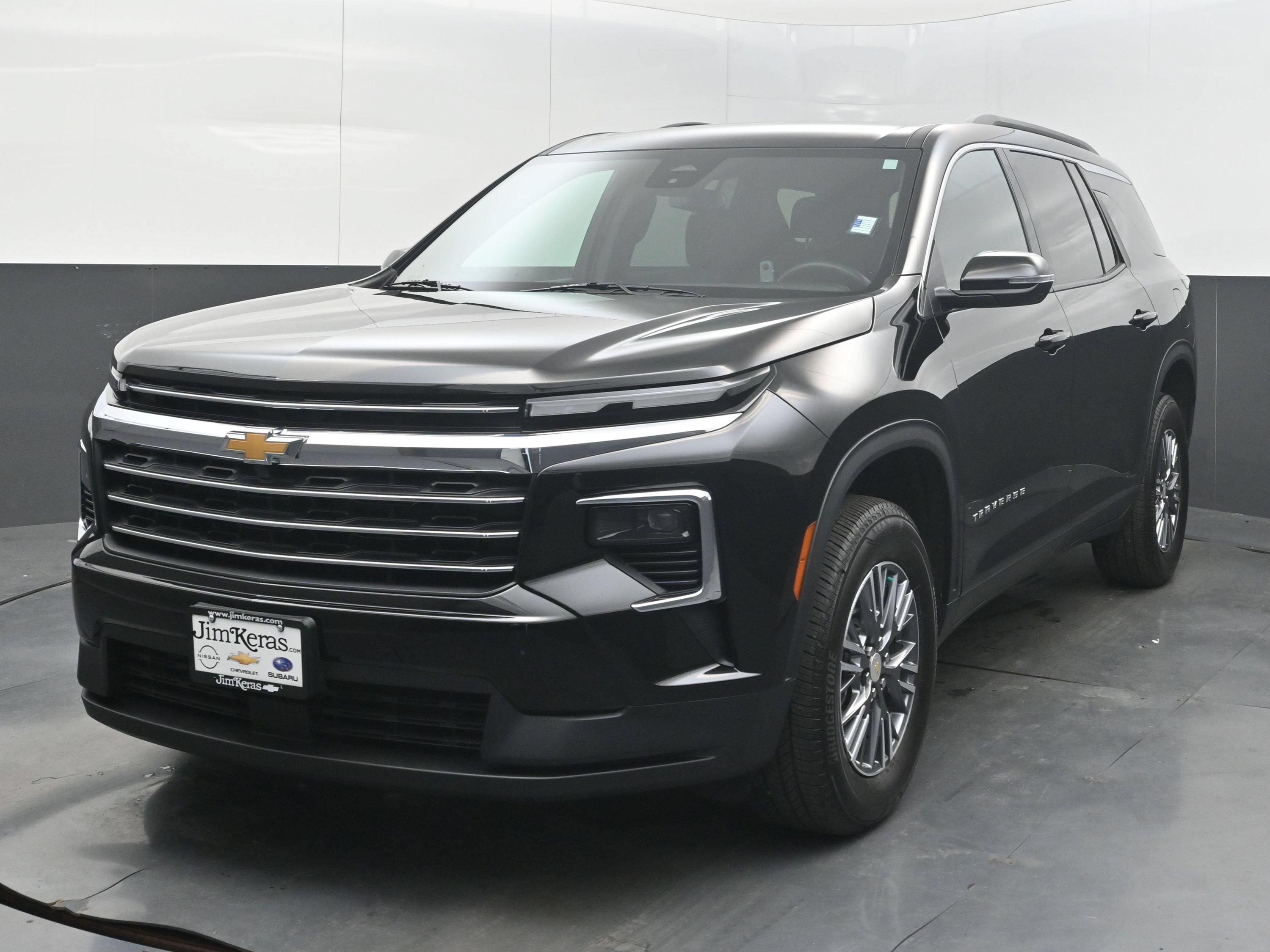 Certified 2026 Chevrolet Traverse LT FWD image 4