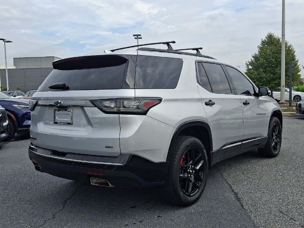 Used 2020 Chevrolet Traverse Premier w/ Redline Edition AWD/4WD image 6