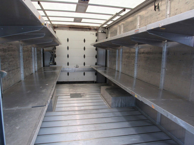 Used 2019 Ford E-450 and Econoline 450 Super Duty RWD image 16