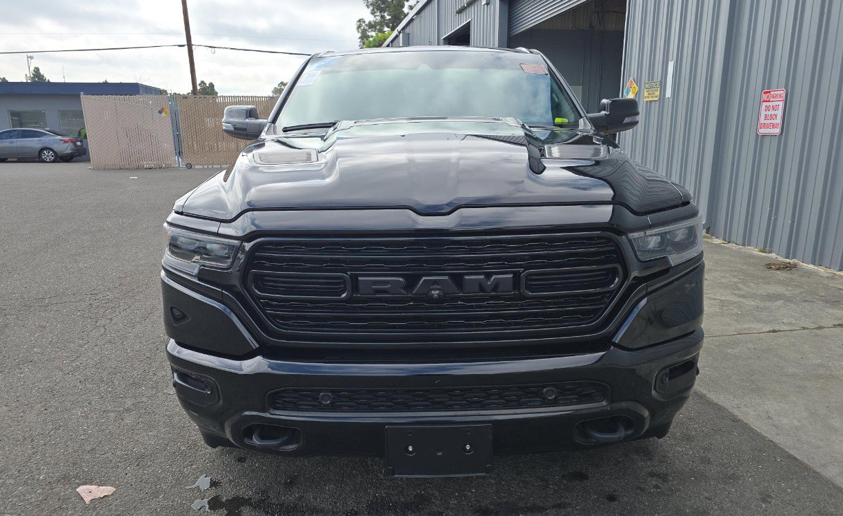 Used 2024 RAM 1500 Limited AWD/4WD image 3