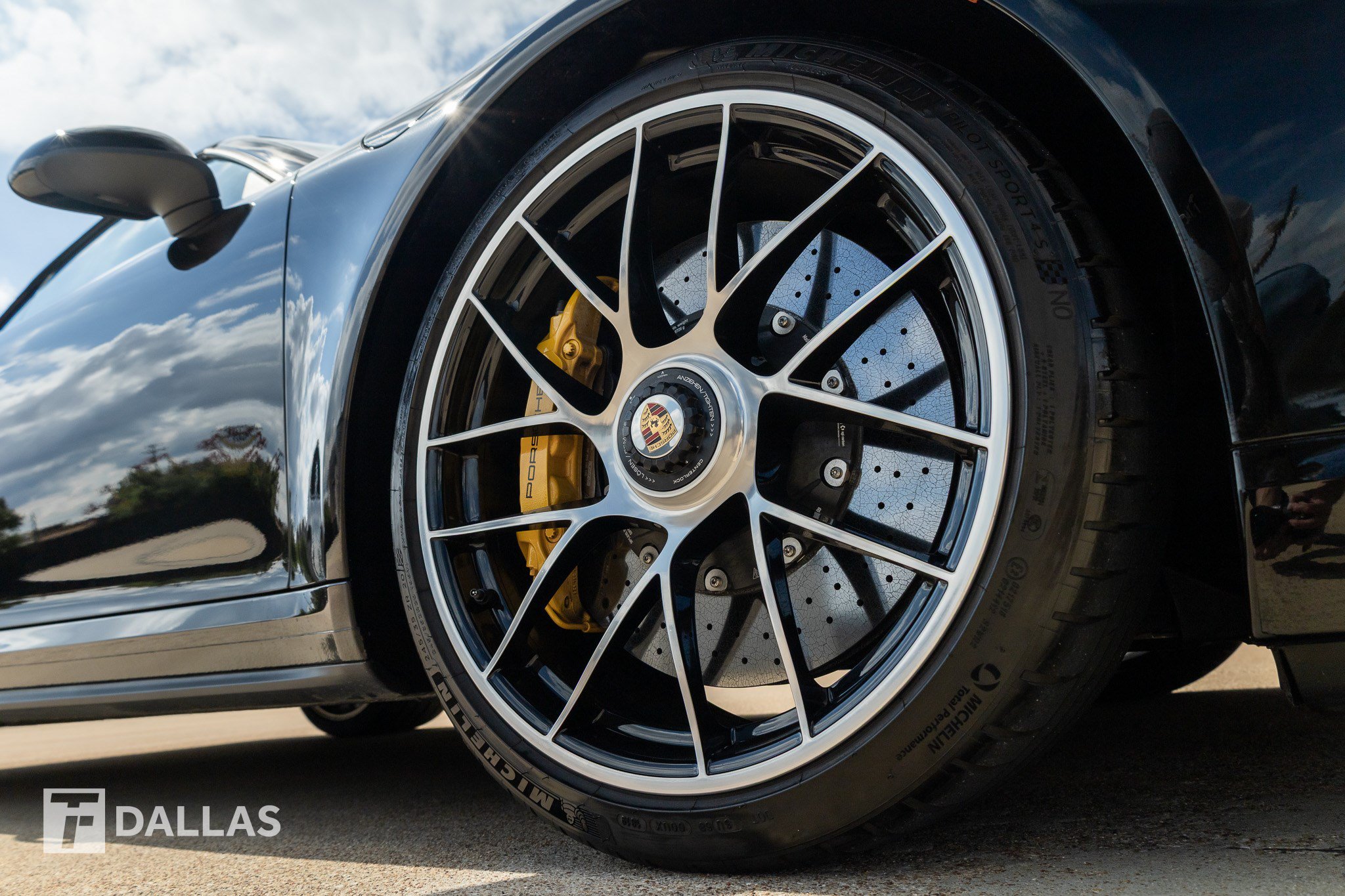 Used 2019 Porsche 911 Turbo S AWD/4WD image 19