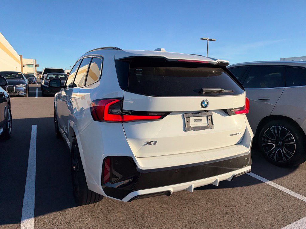 Certified 2023 BMW X1 xDrive28i w/ Premium Package AWD/4WD image 4