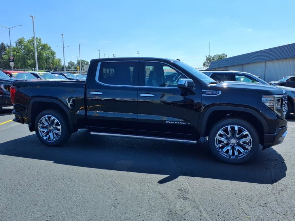 New 2025 GMC Sierra 1500 Denali w/ Denali Reserve Package image 2