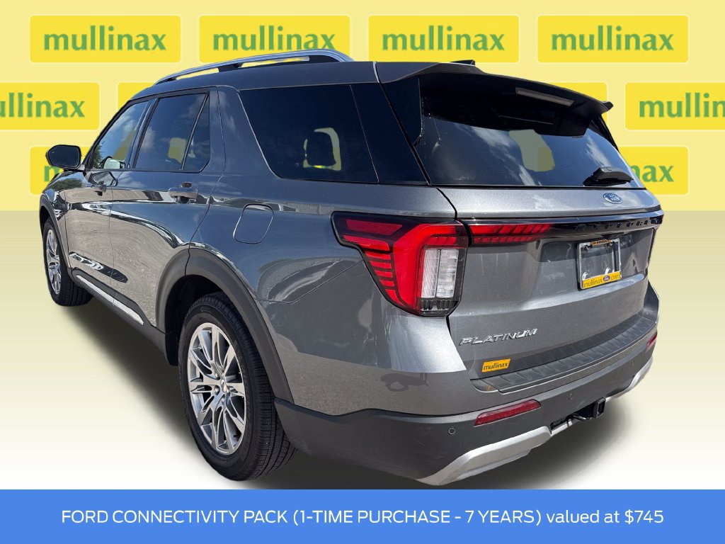 Certified 2026 Ford Explorer Platinum RWD image 9