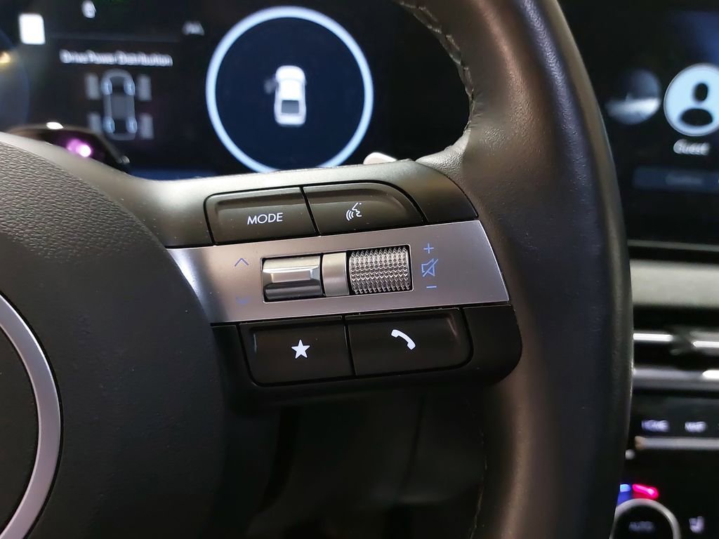 Certified 2025 Hyundai Santa Cruz Limited image 16