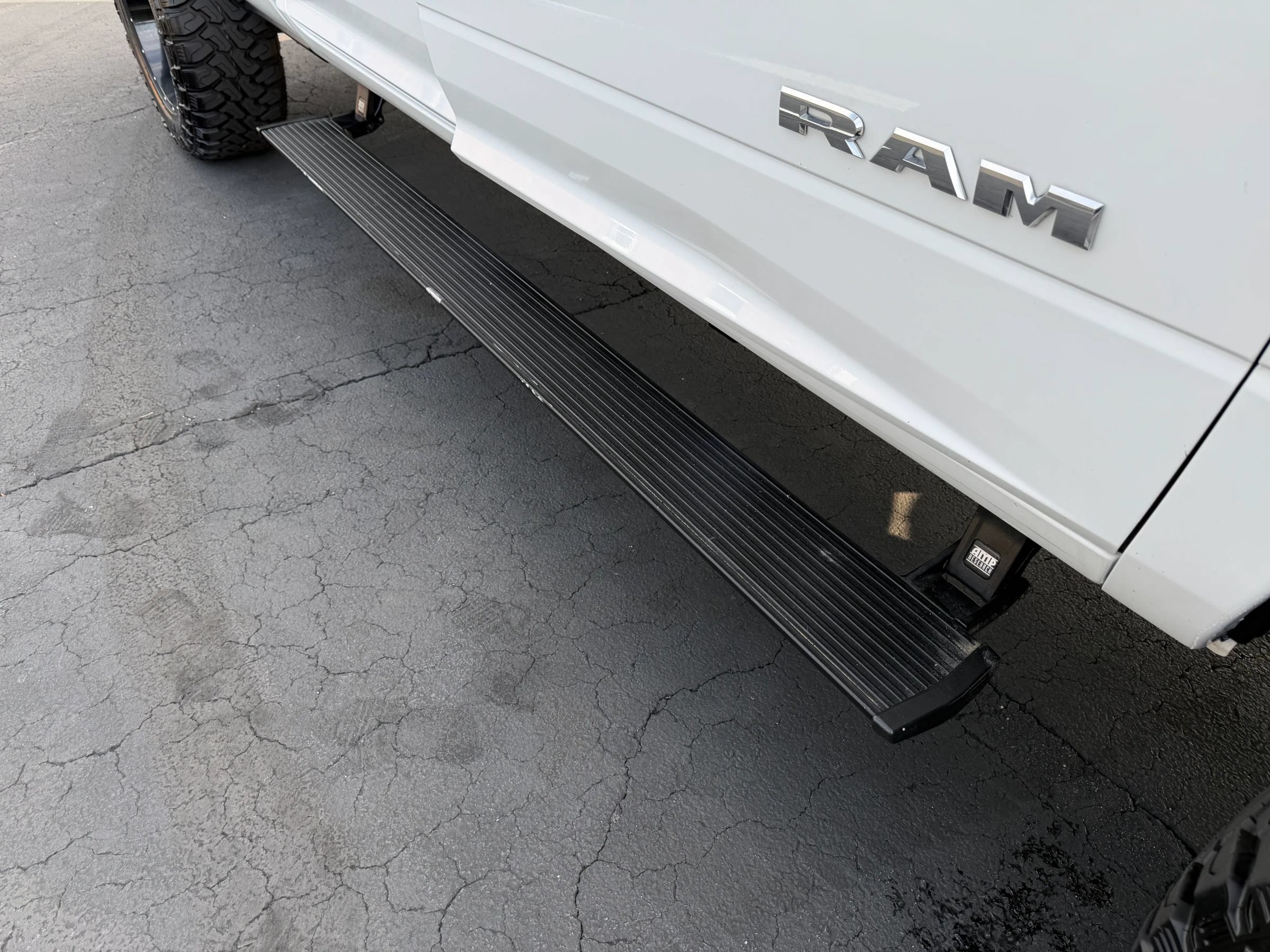 Used 2020 RAM 2500 Tradesman AWD/4WD image 16