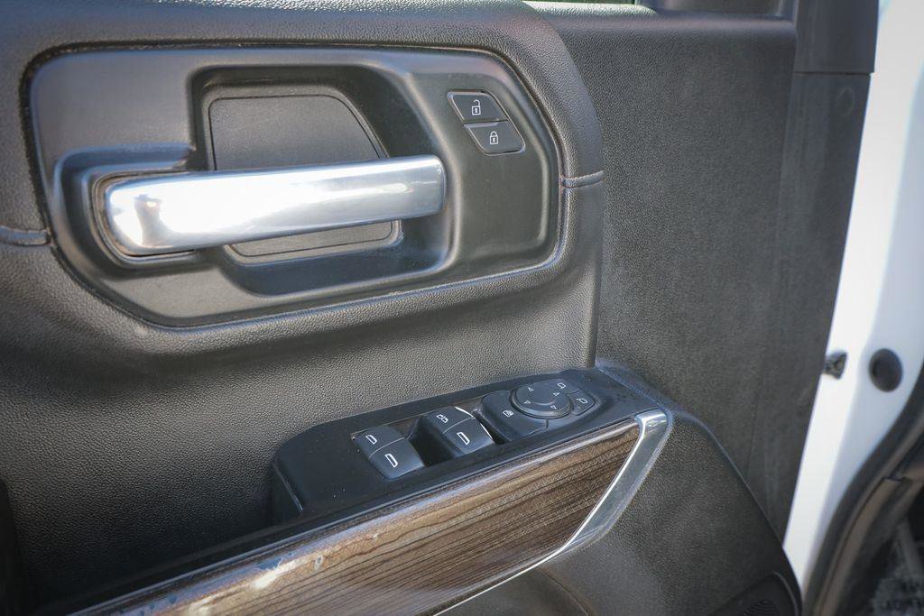 Used 2023 Chevrolet Silverado 2500 LT w/ Convenience Package image 16