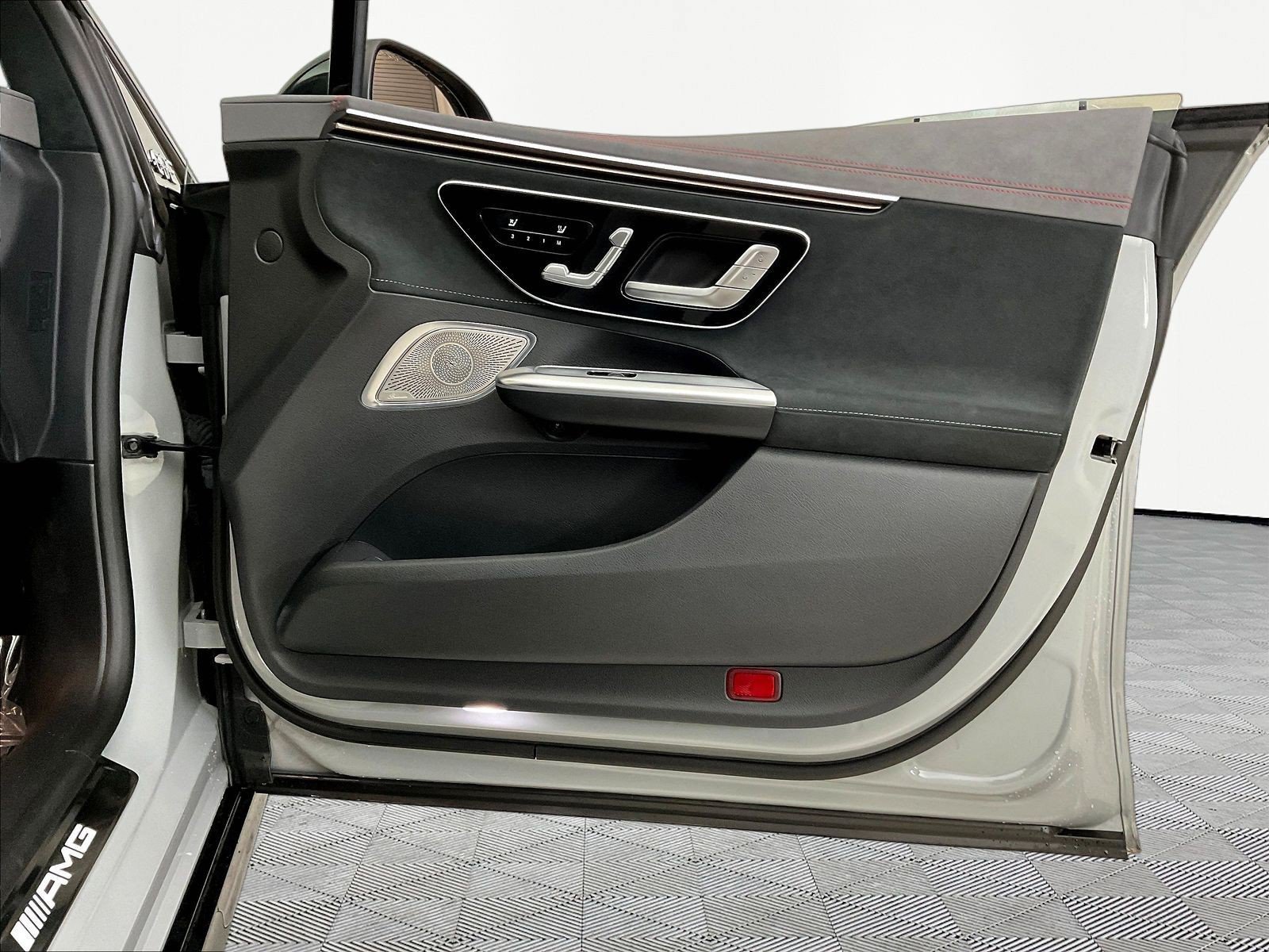 Certified 2023 Mercedes-Benz EQE AMG 4MATIC Sedan image 28