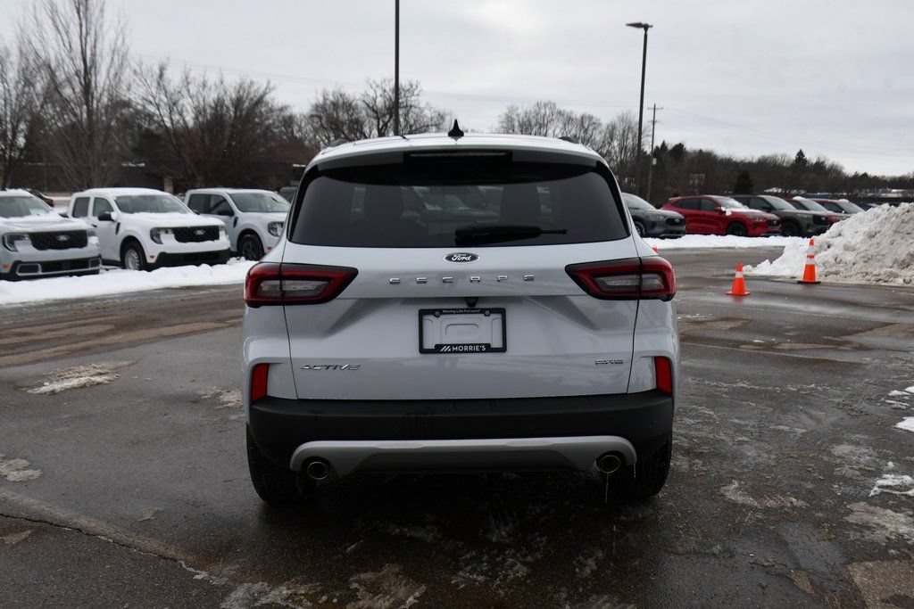 Used 2025 Ford Escape Active w/ Tech Pack #1 AWD/4WD image 5