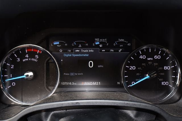 Used 2017 Ford F250 Lariat w/ Chrome Package AWD/4WD image 9