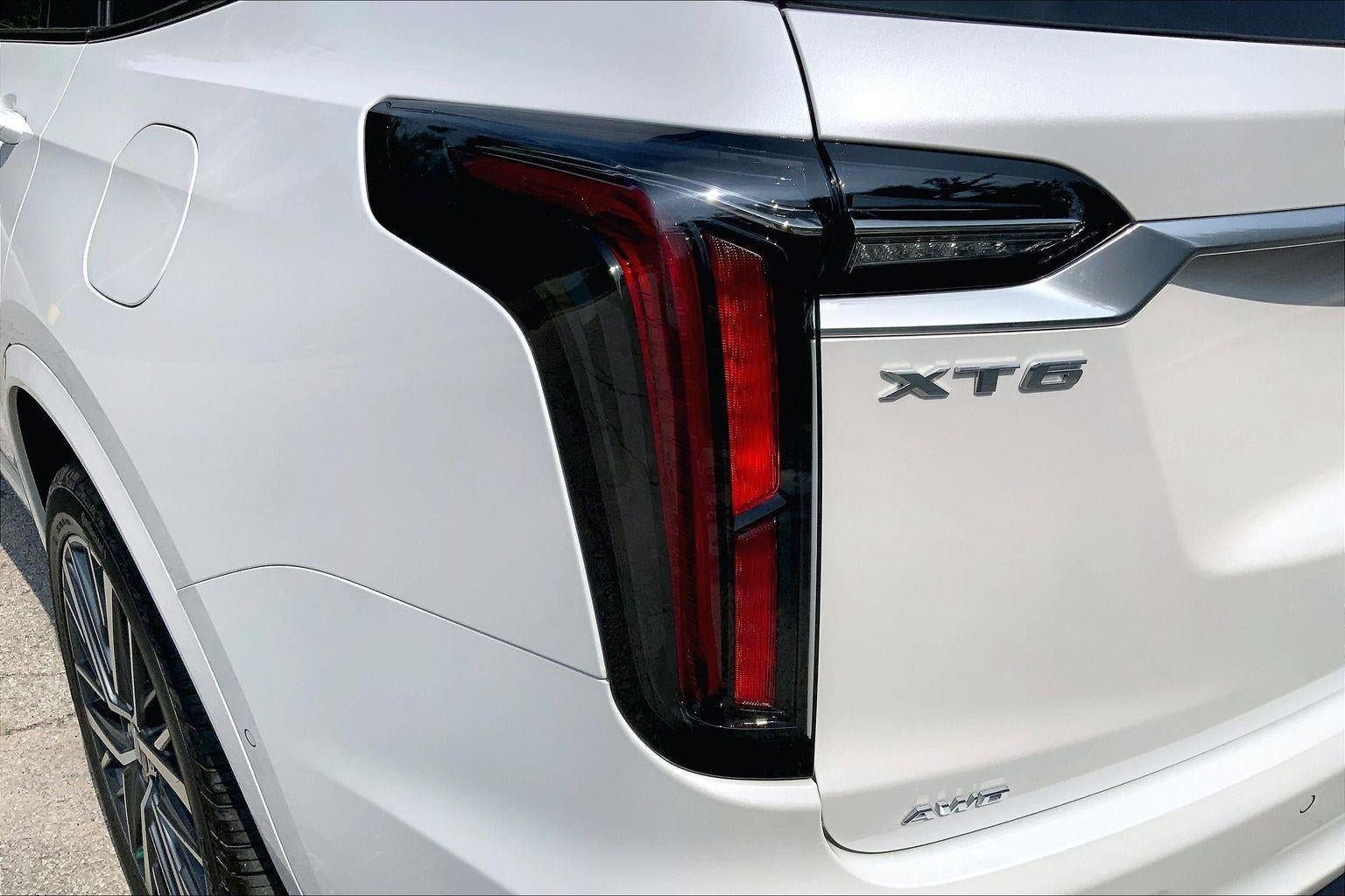 Certified 2025 Cadillac XT6 Sport w/ Technology Package AWD/4WD image 29