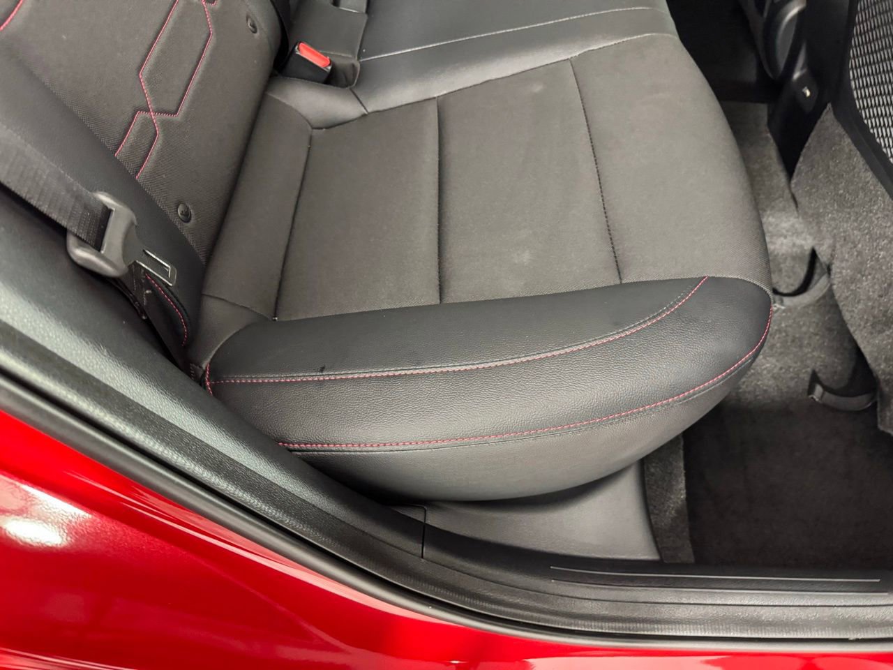 Used 2024 Kia Forte GT image 27