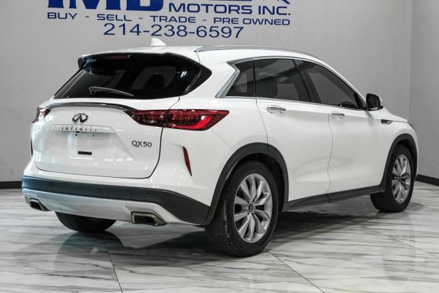 Used 2020 INFINITI QX50 Luxe w/ Navigation Package FWD image 12