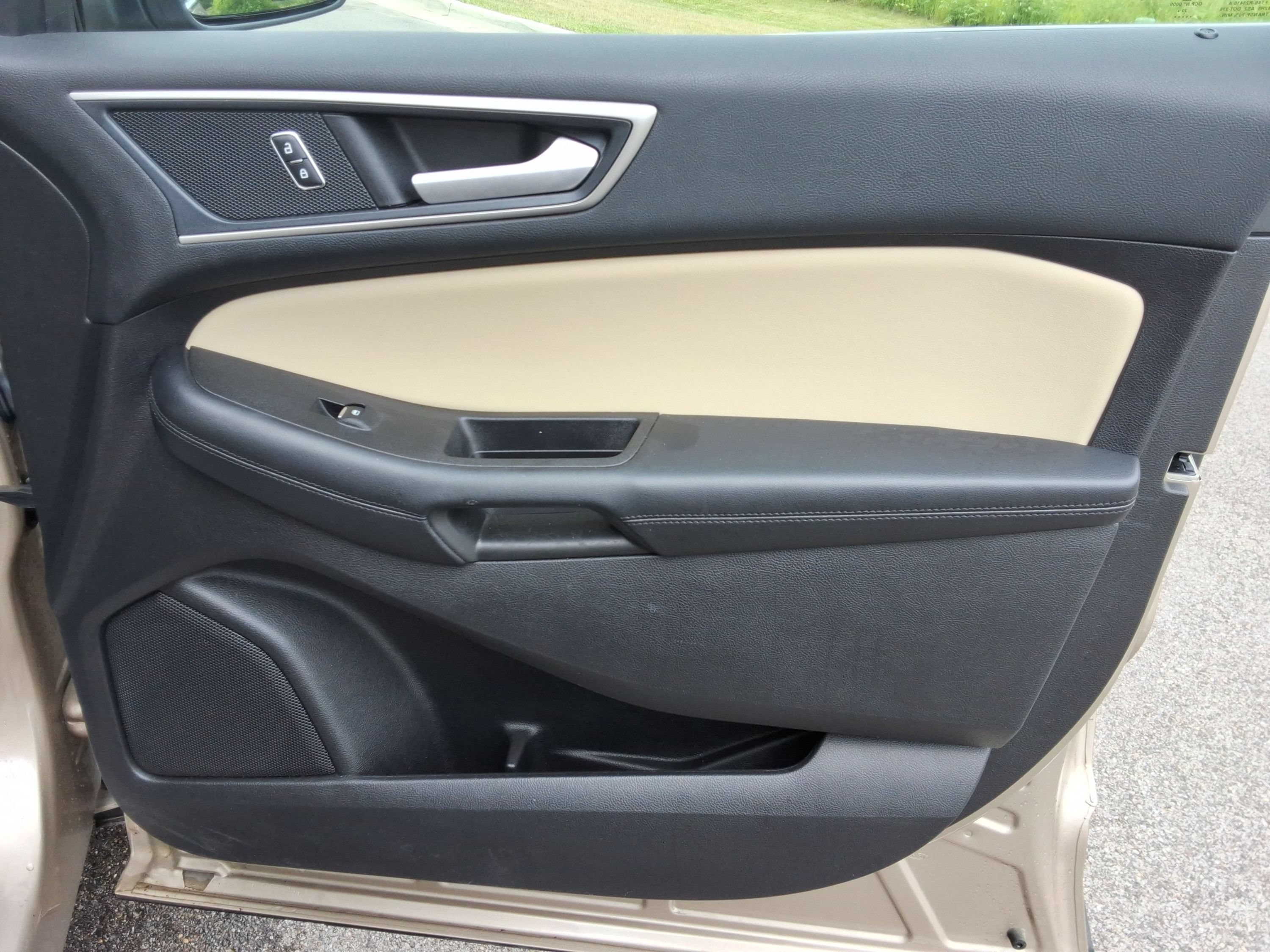 Used 2021 Ford Edge SEL w/ Convenience Package AWD/4WD image 25
