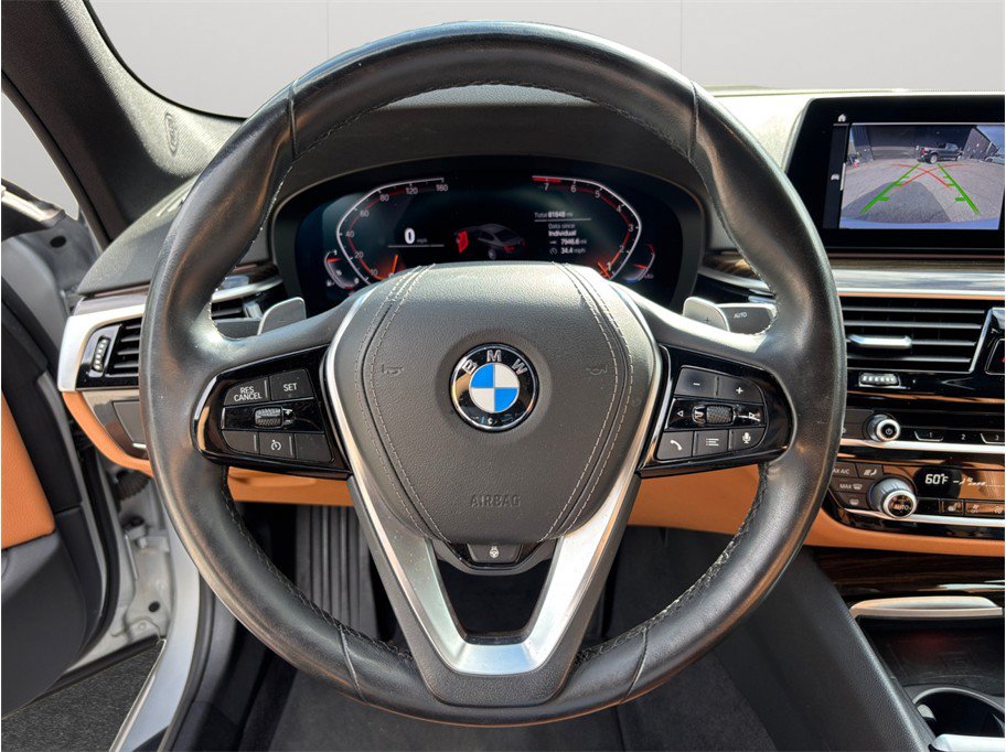 Used 2020 BMW 540i w/ Premium Package RWD image 28