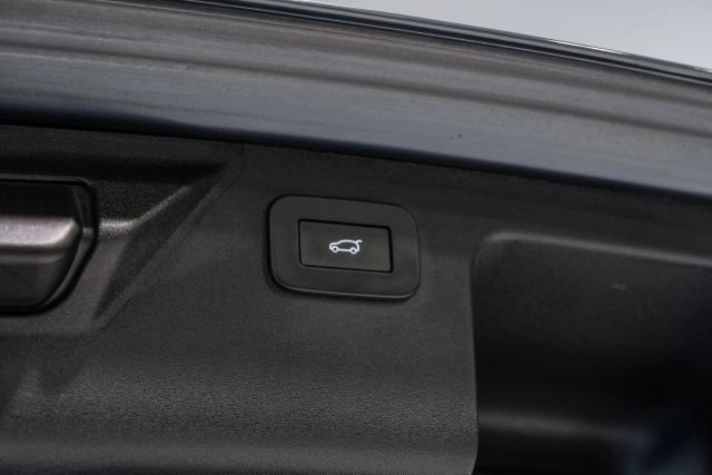 Used 2025 Land Rover Discovery Sport Dynamic SE AWD/4WD image 57