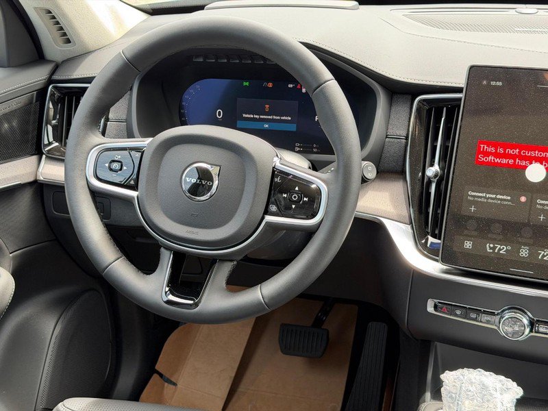 New 2026 Volvo XC90 T8 Ultra w/ Lounge Package AWD/4WD image 6