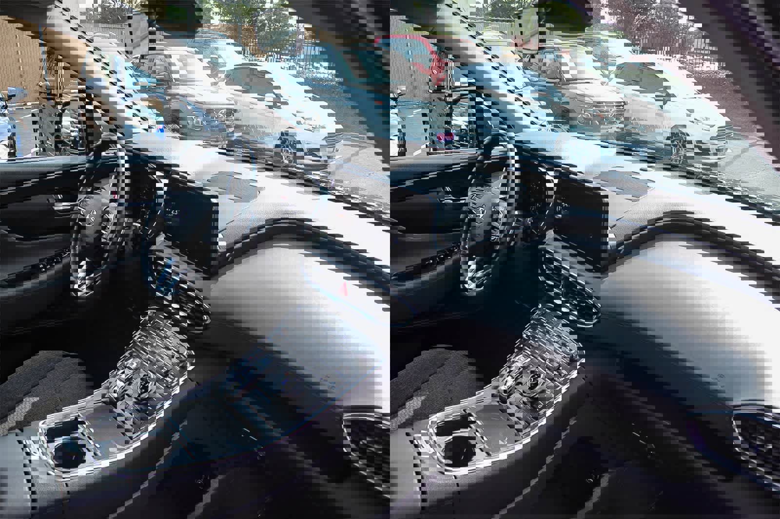 Used 2023 Hyundai Santa Fe SEL image 23