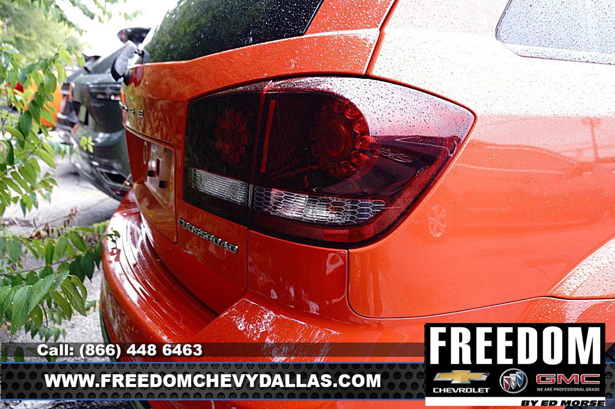 Used 2017 Dodge Journey Crossroad FWD image 5