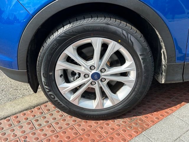 Used 2018 Ford Escape SEL AWD/4WD image 9