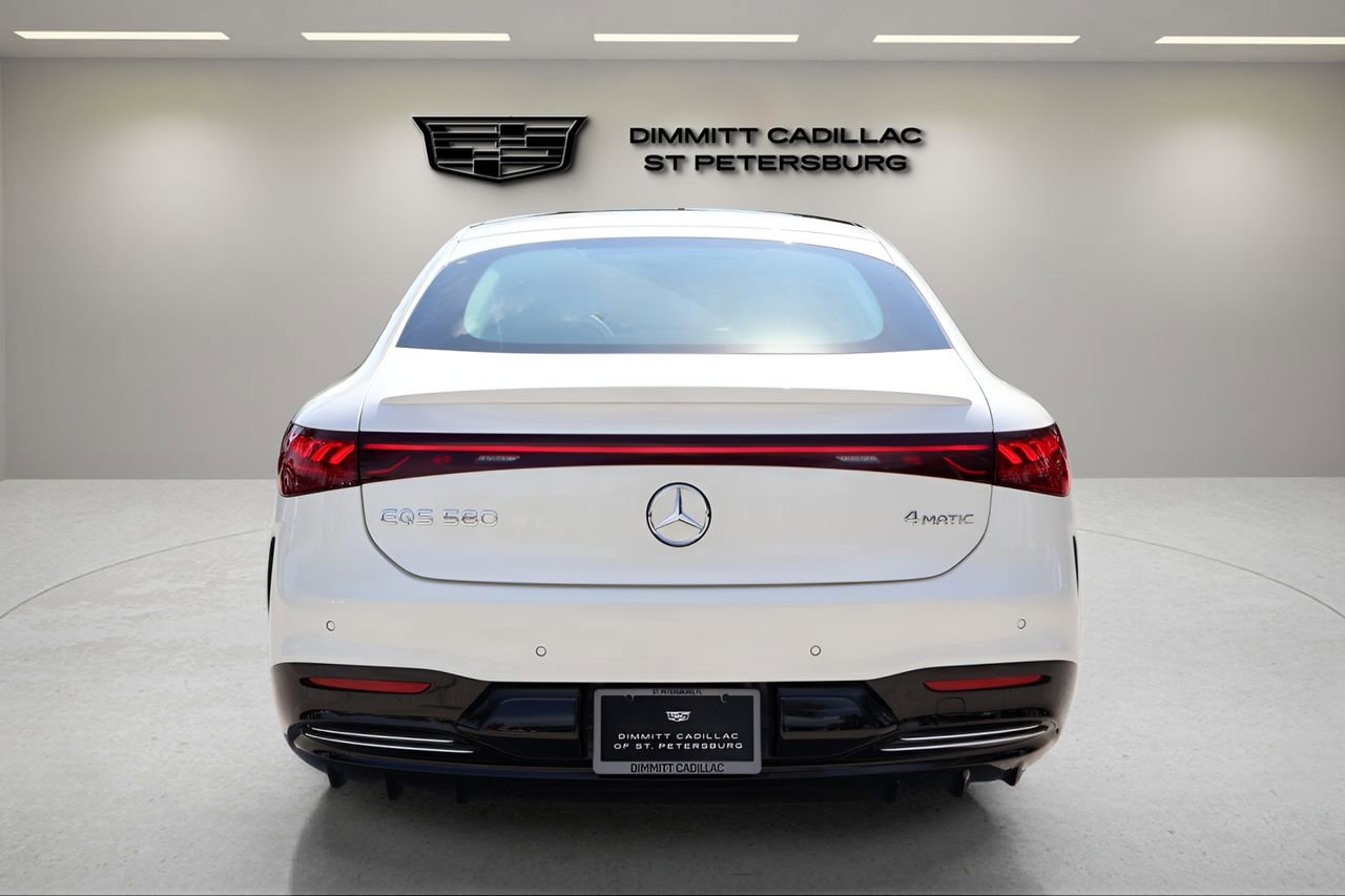 Used 2022 Mercedes-Benz EQS 580 4MATIC Sedan image 4