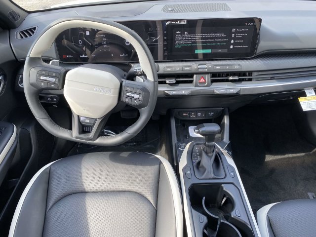New 2026 Kia K4 EX w/ GT-Line Premium Package FWD image 10