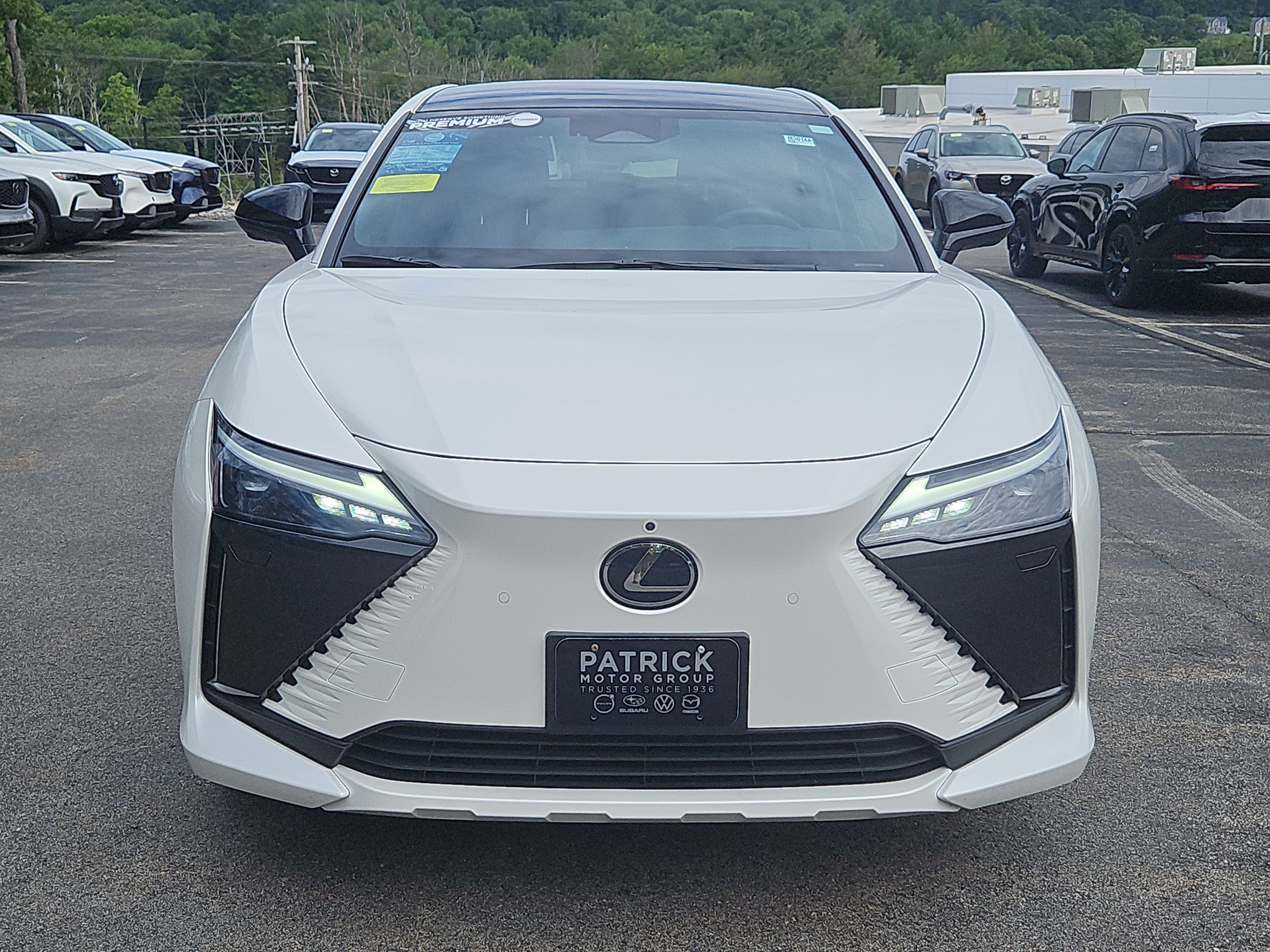 Used 2025 Lexus RZ 450e w/ Technology Package AWD/4WD image 26