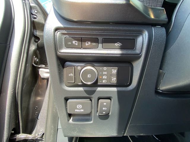 Used 2021 Ford F150 Platinum image 18